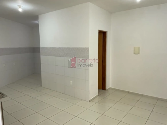 CASA TÉRREA COM ENTRADA COMPARTILHADA PARA LOCAÇÃO NA REGIÃO CENTRAL – JUNDIAÍ/SP