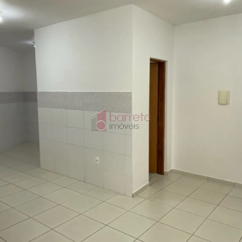 CASA TÉRREA COM ENTRADA COMPARTILHADA PARA LOCAÇÃO NA REGIÃO CENTRAL – JUNDIAÍ/SP
