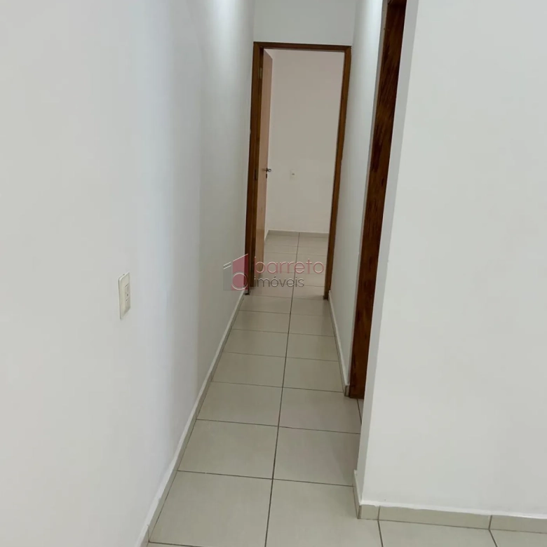 CASA TÉRREA COM ENTRADA COMPARTILHADA PARA LOCAÇÃO NA REGIÃO CENTRAL – JUNDIAÍ/SP