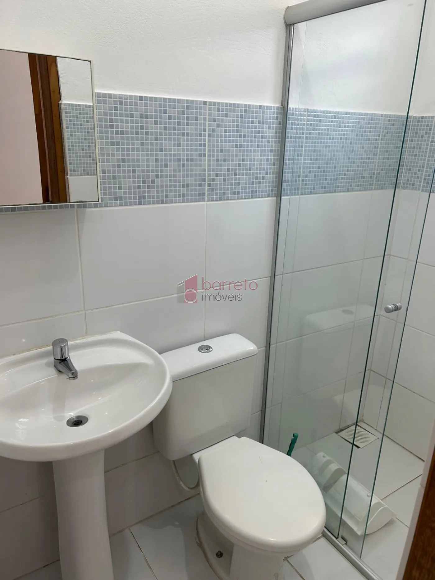 CASA TÉRREA COM ENTRADA COMPARTILHADA PARA LOCAÇÃO NA REGIÃO CENTRAL – JUNDIAÍ/SP