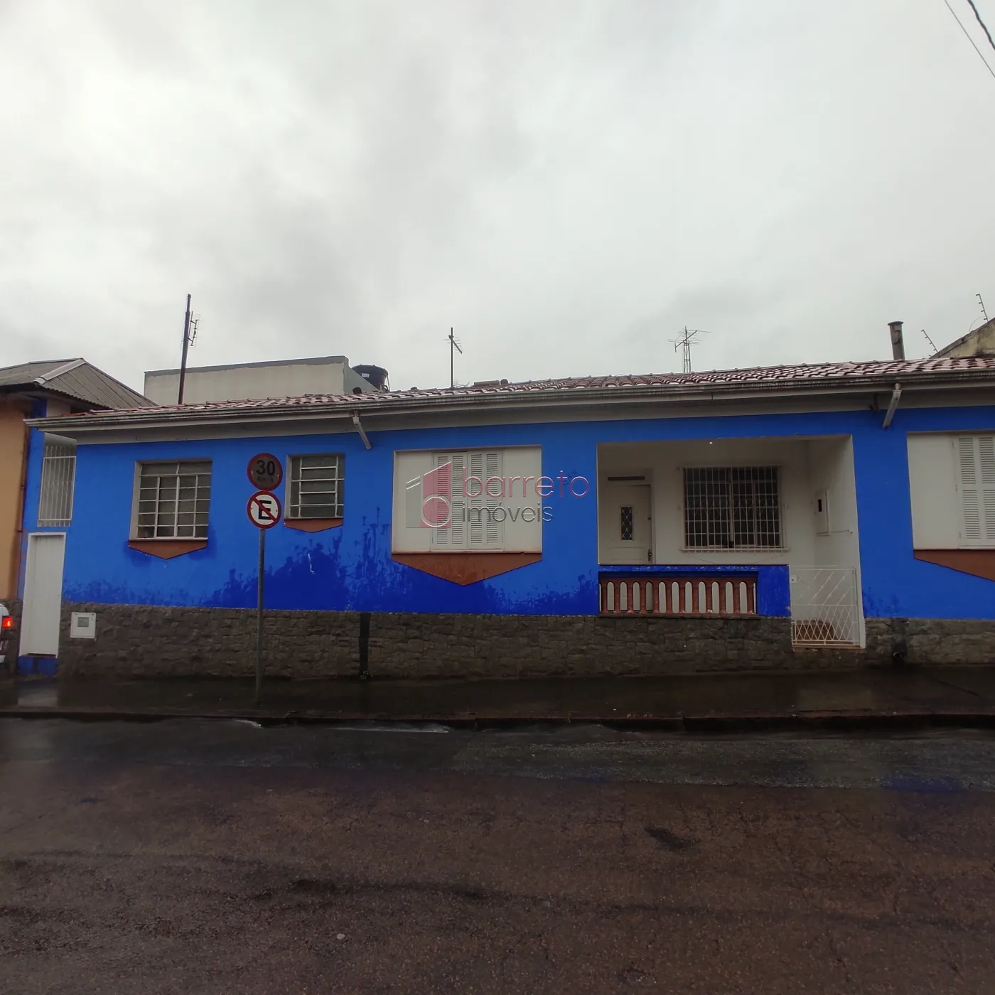 CASA TÉRREA PARA LOCAÇÃO NA PONTE SÃO JOÃO – JUNDIAÍ/SP