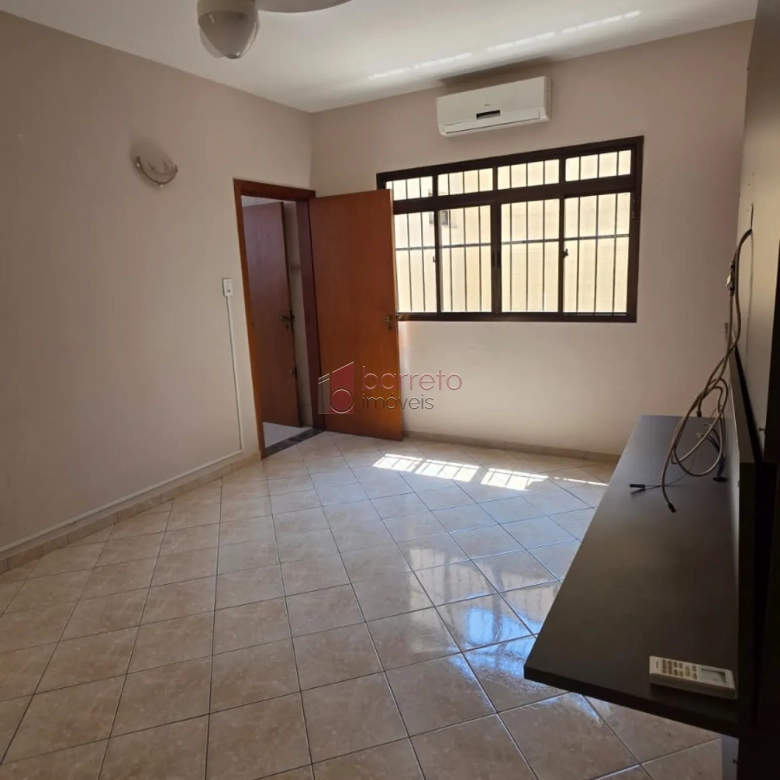 CASA PARA VENDA NA VILA SÃO BENTO EM JUNDIAÍ/SP