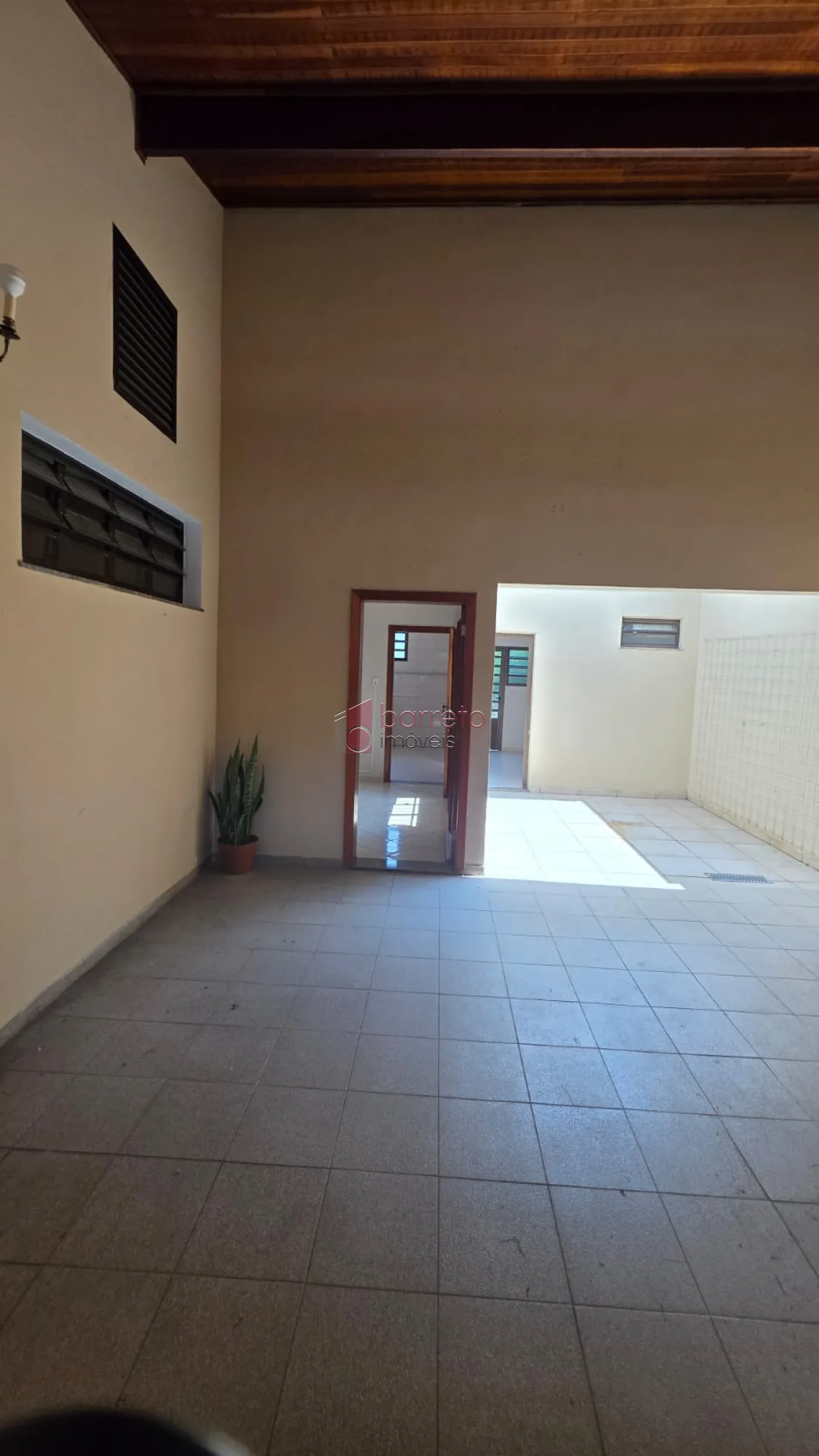 CASA PARA VENDA NA VILA SÃO BENTO EM JUNDIAÍ/SP