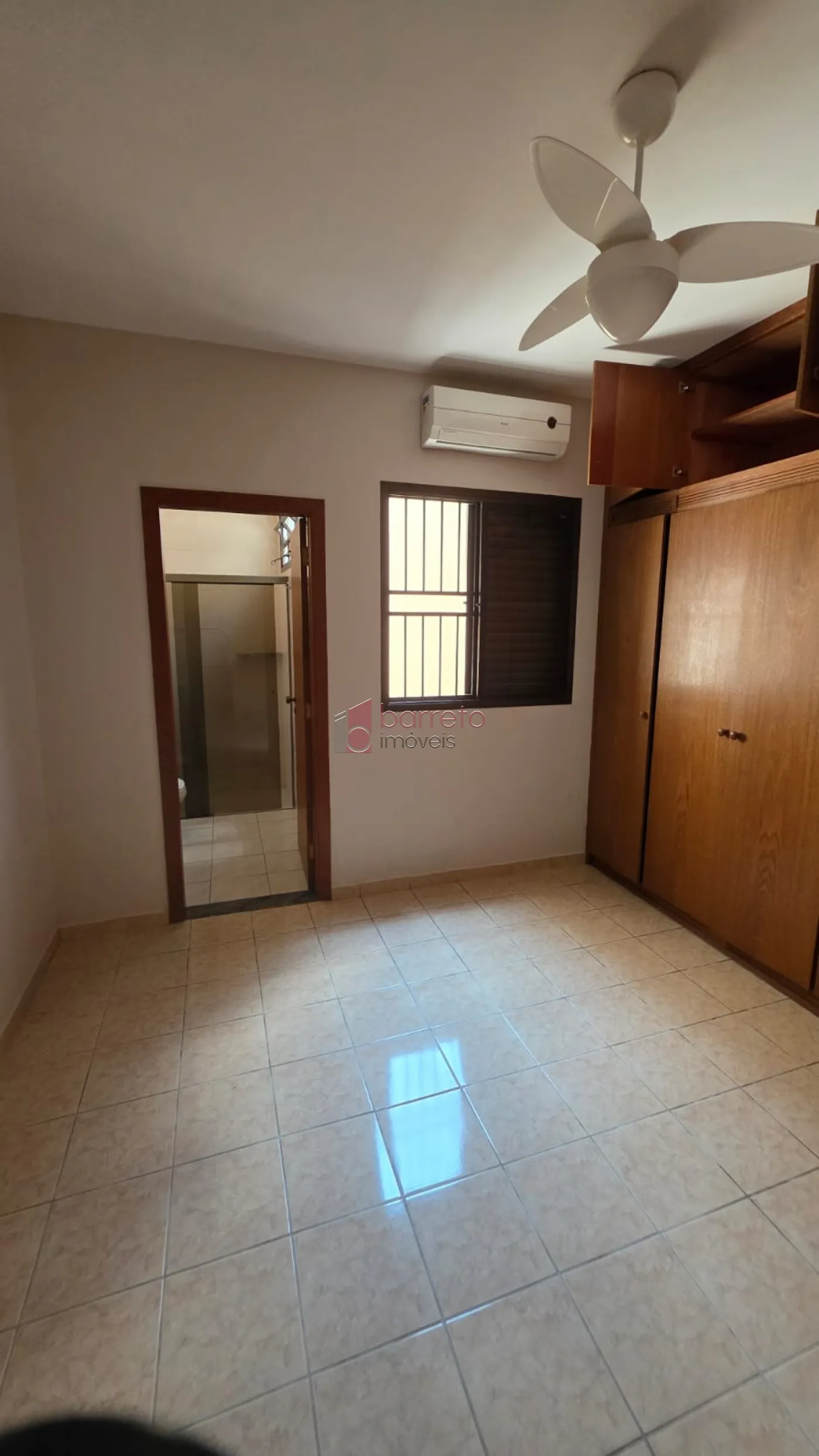 CASA PARA VENDA NA VILA SÃO BENTO EM JUNDIAÍ/SP