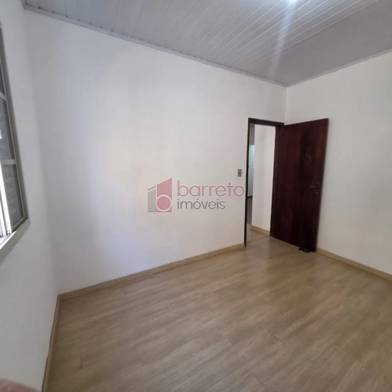 CASA RESIDENCIAL E SALÃO COMERCIAL PARA LOCAÇÃO NO CENTRO – JUNDIAÍ/SP