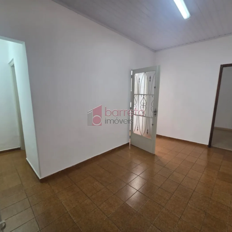 CASA RESIDENCIAL E SALÃO COMERCIAL PARA LOCAÇÃO NO CENTRO – JUNDIAÍ/SP
