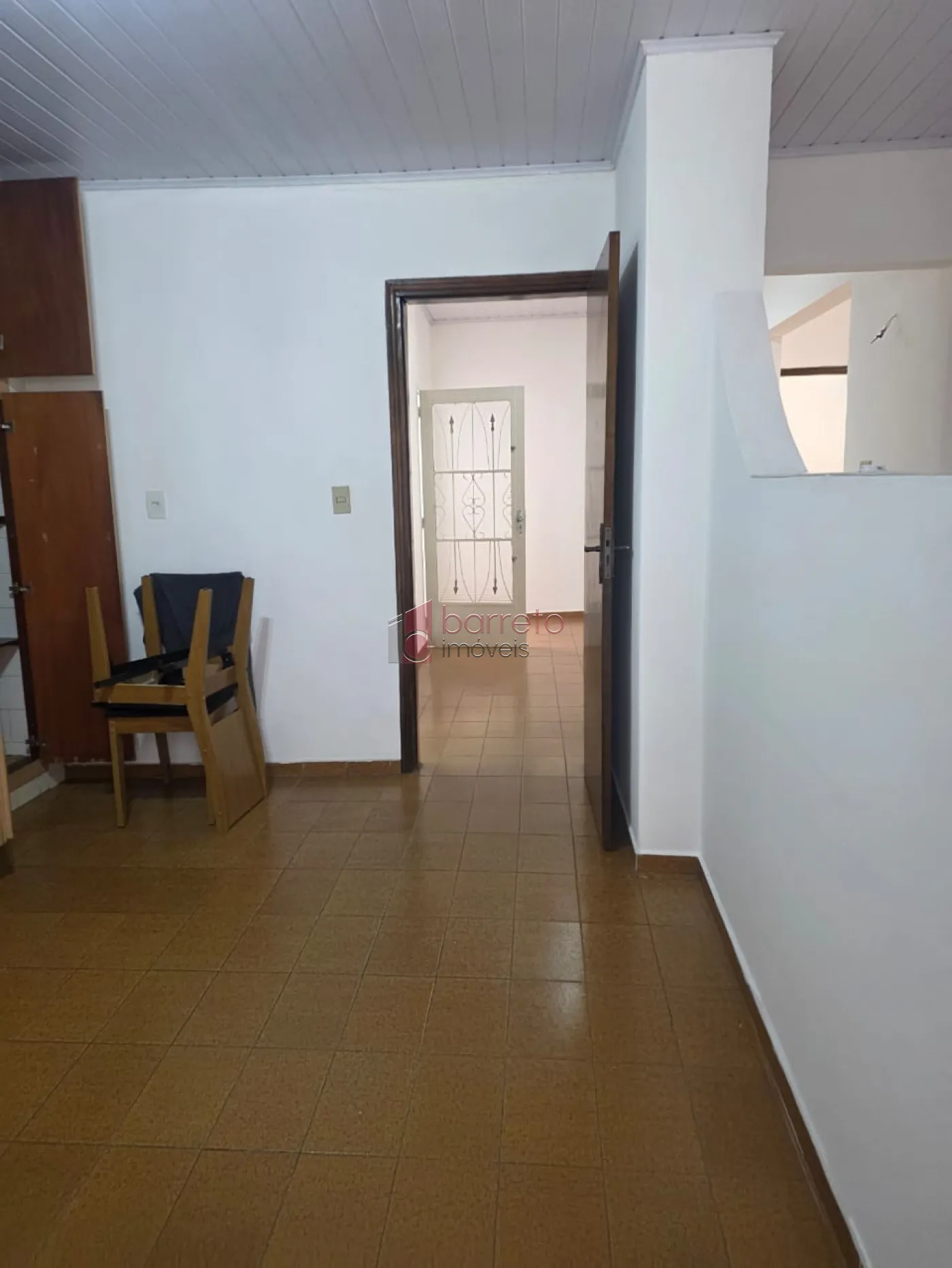 CASA RESIDENCIAL E SALÃO COMERCIAL PARA LOCAÇÃO NO CENTRO – JUNDIAÍ/SP