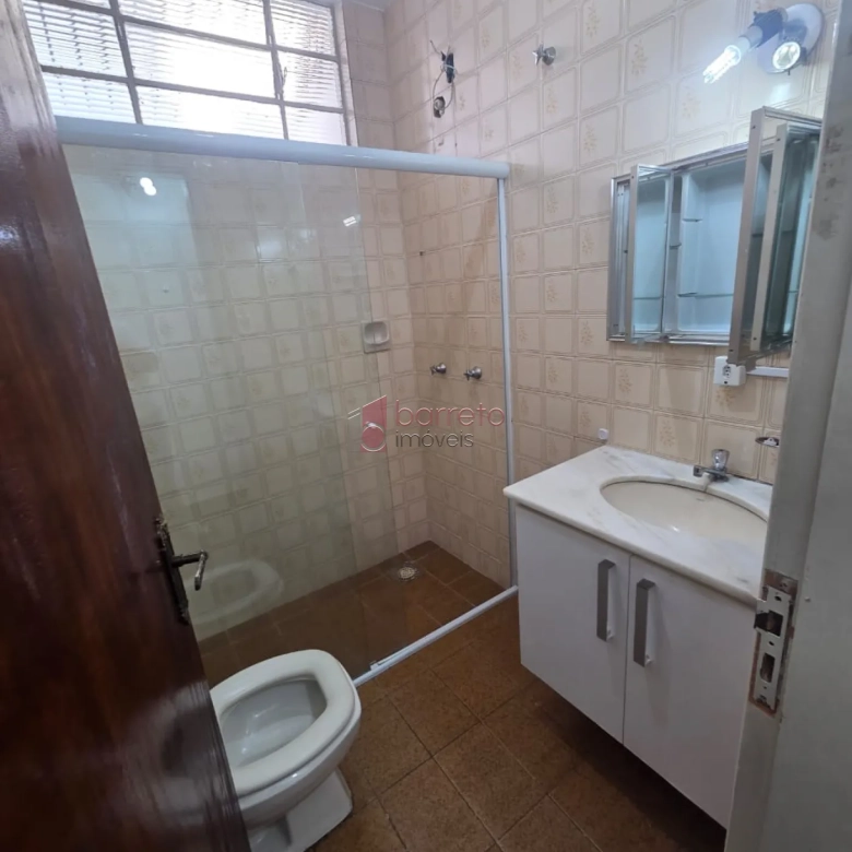 CASA RESIDENCIAL E SALÃO COMERCIAL PARA LOCAÇÃO NO CENTRO – JUNDIAÍ/SP