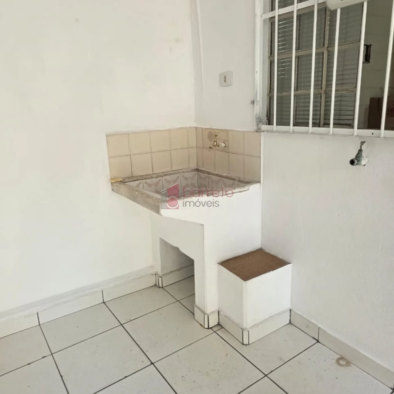 CASA RESIDENCIAL E SALÃO COMERCIAL PARA LOCAÇÃO NO CENTRO – JUNDIAÍ/SP