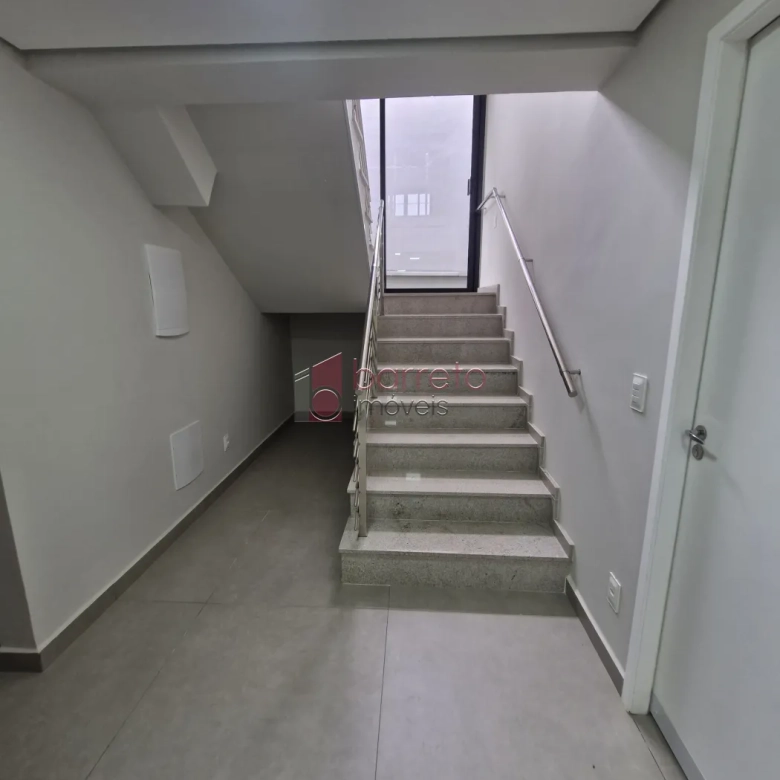 SOBRADO COMERCIAL COM ENTRADA COMPARTILHADA NO CENTRO – JUNDIAÍ/SP