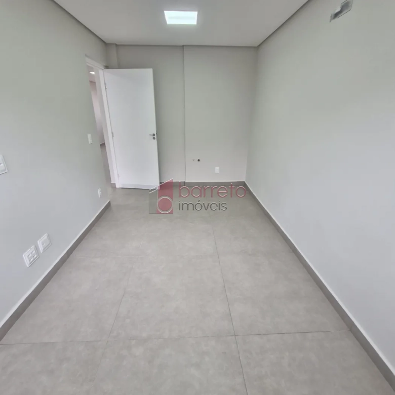 SOBRADO COMERCIAL COM ENTRADA COMPARTILHADA NO CENTRO – JUNDIAÍ/SP