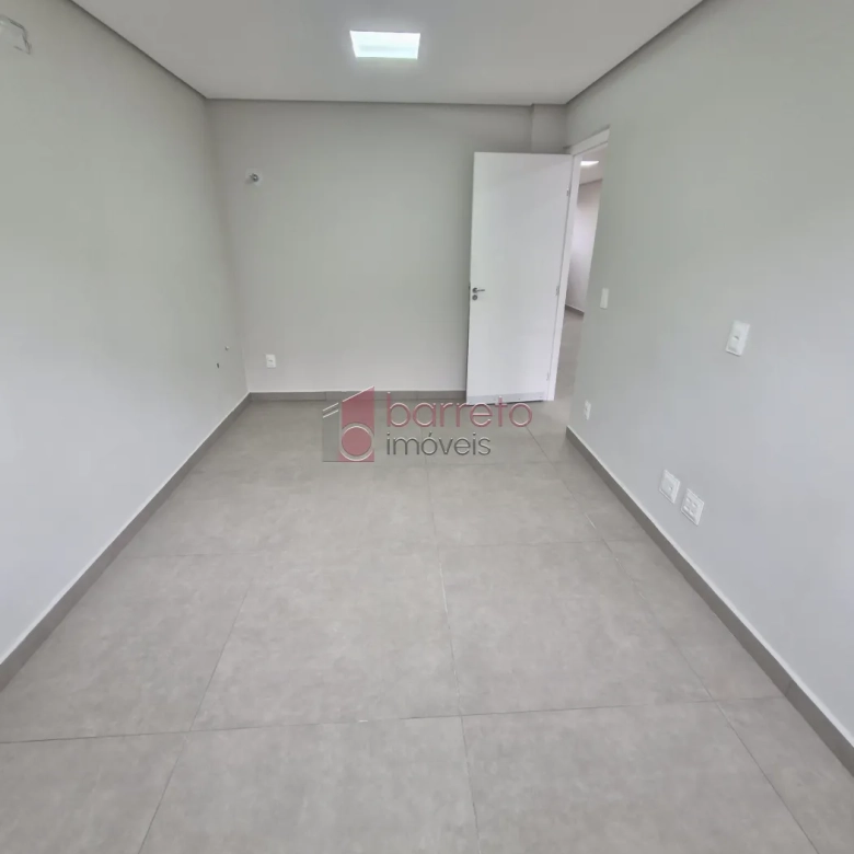 SOBRADO COMERCIAL COM ENTRADA COMPARTILHADA NO CENTRO – JUNDIAÍ/SP
