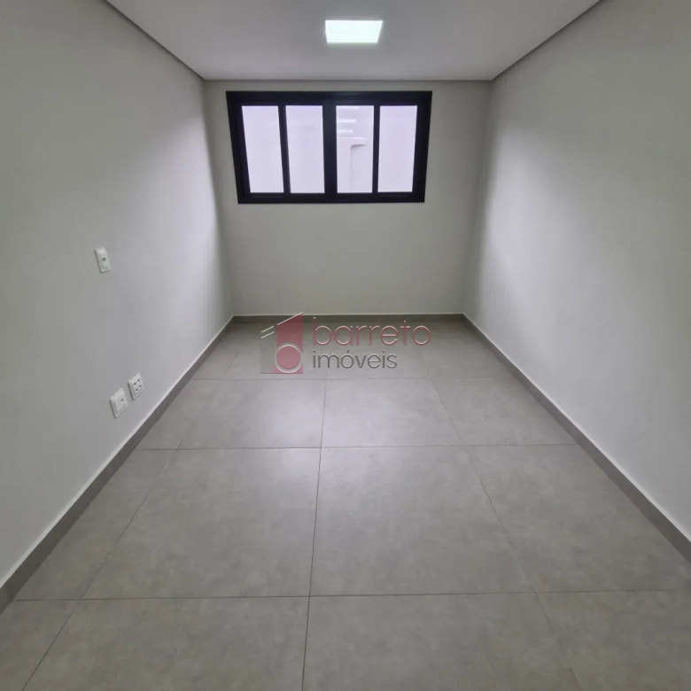 SOBRADO COMERCIAL COM ENTRADA COMPARTILHADA NO CENTRO – JUNDIAÍ/SP