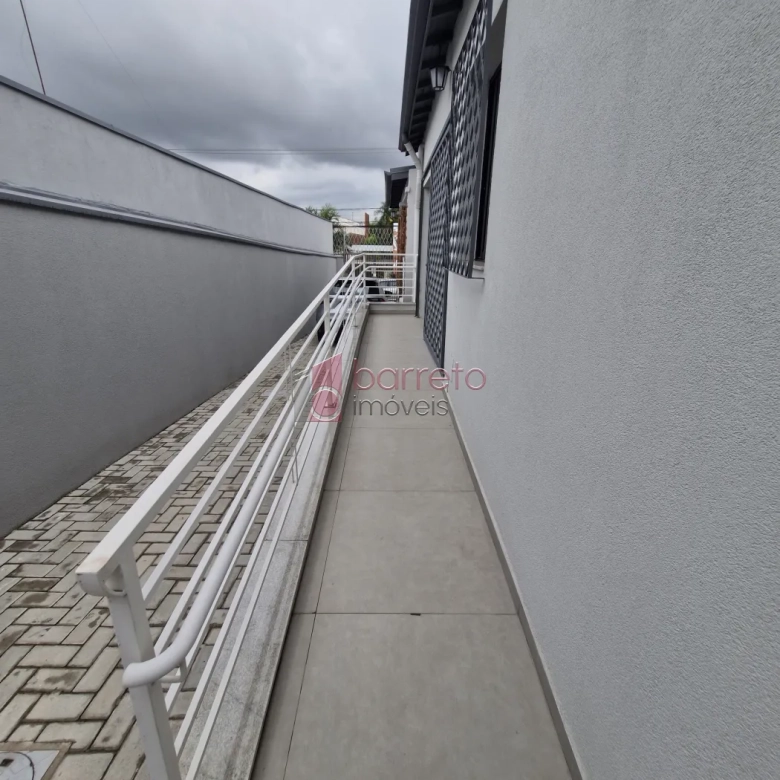 CASA COMERCIAL COM ENTRADA COMPARTILHADA PARA LOCAÇÃO NO CENTRO – JUNDIAÍ/SP