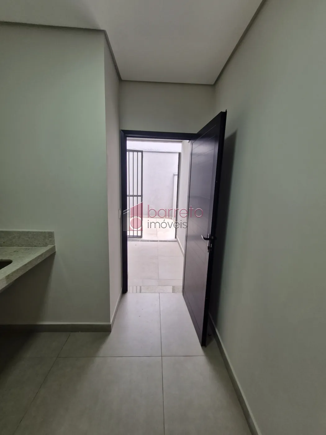 CASA COMERCIAL COM ENTRADA COMPARTILHADA PARA LOCAÇÃO NO CENTRO – JUNDIAÍ/SP