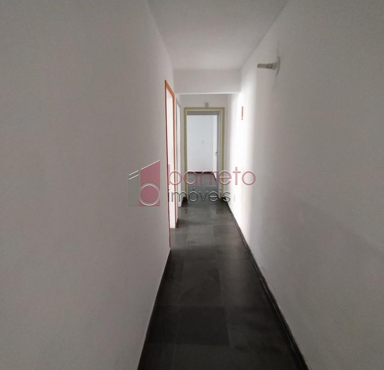 SALA COMERCIAL PARA LOCAÇÃO NO CENTRO – JUNDIAÍ/SP