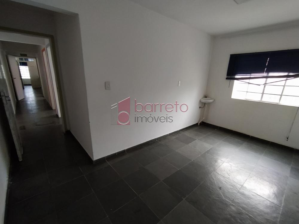 SALA COMERCIAL PARA LOCAÇÃO NO CENTRO – JUNDIAÍ/SP