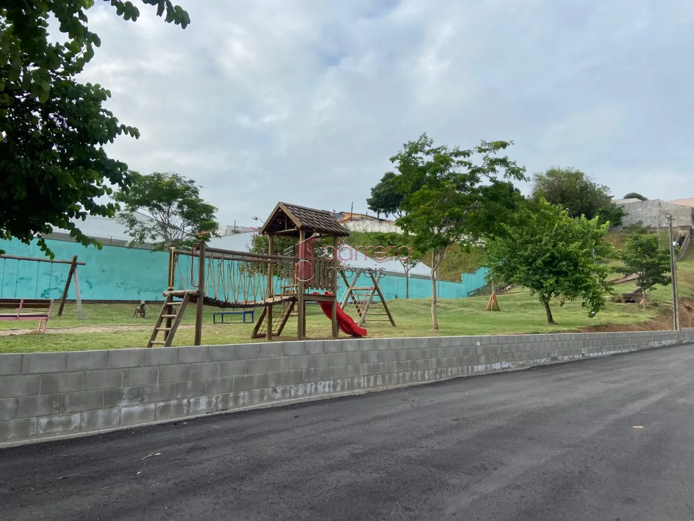 SALÃO COMECIAL PARA LOCAÇÃO NO TULIPAS – JUNDIAÍ/SP