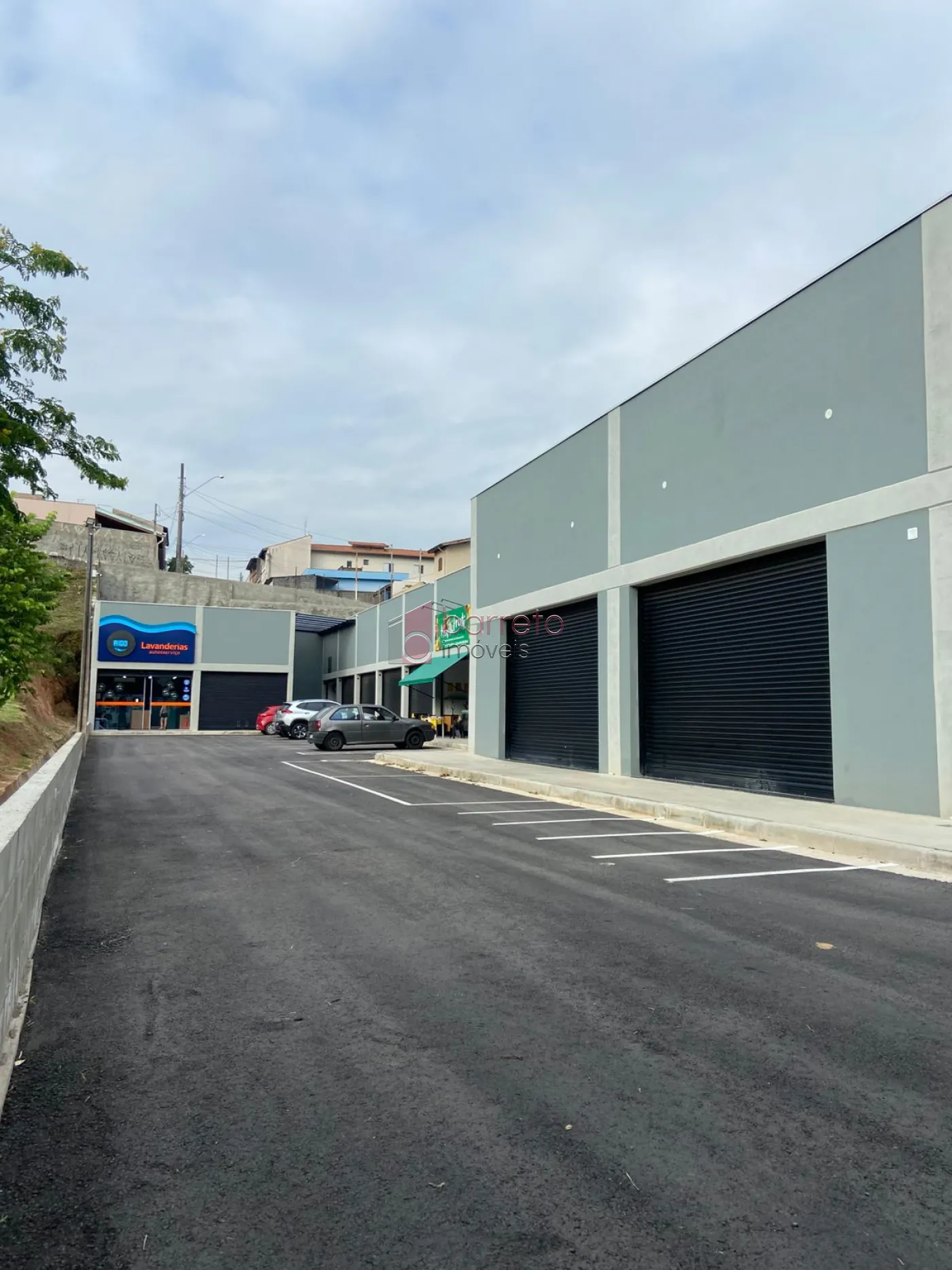 SALÃO COMECIAL PARA LOCAÇÃO NO TULIPAS – JUNDIAÍ/SP