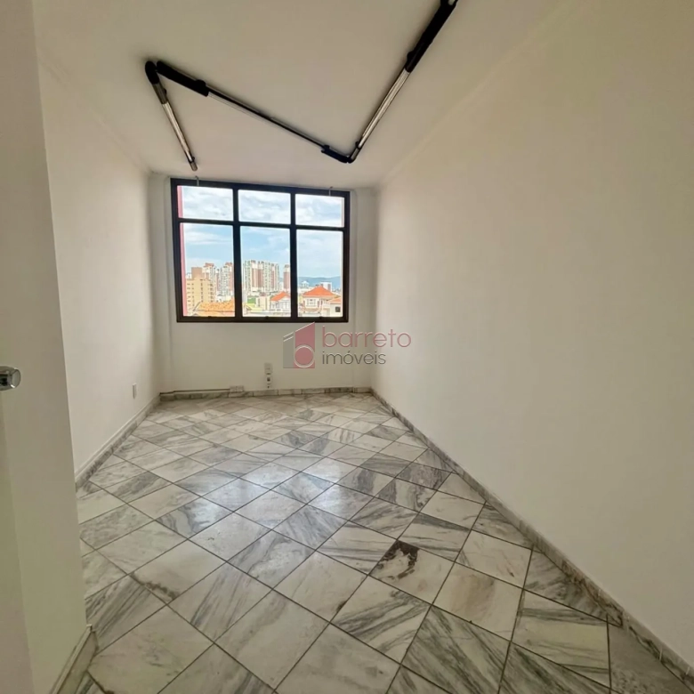 SALA COMERCIAL À VENDA NO CONDOMÍNIO ACMCJ EM JUNDIAÍ/SP