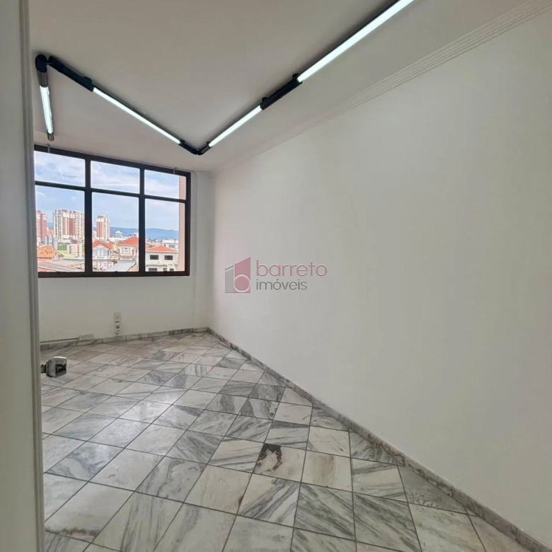 SALA COMERCIAL À VENDA NO CONDOMÍNIO ACMCJ EM JUNDIAÍ/SP
