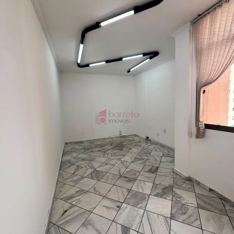 SALA COMERCIAL À VENDA NO CONDOMÍNIO ACMCJ EM JUNDIAÍ/SP