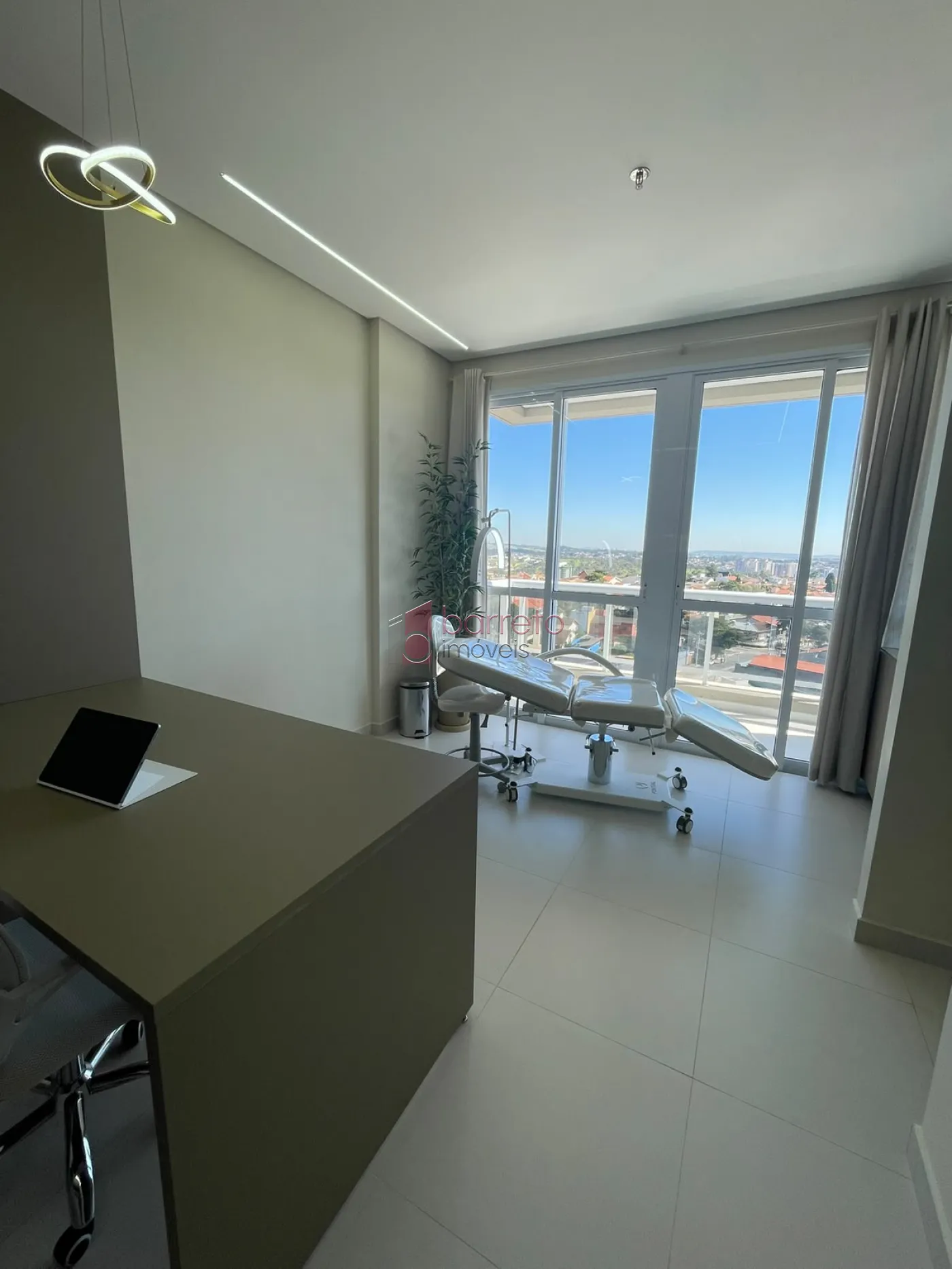 SALA COMERCIAL PARA LOCAÇÃO NO EDIFÍCIO NINE OFFICE BOUTIQUE – JUNDIAÍ/SP