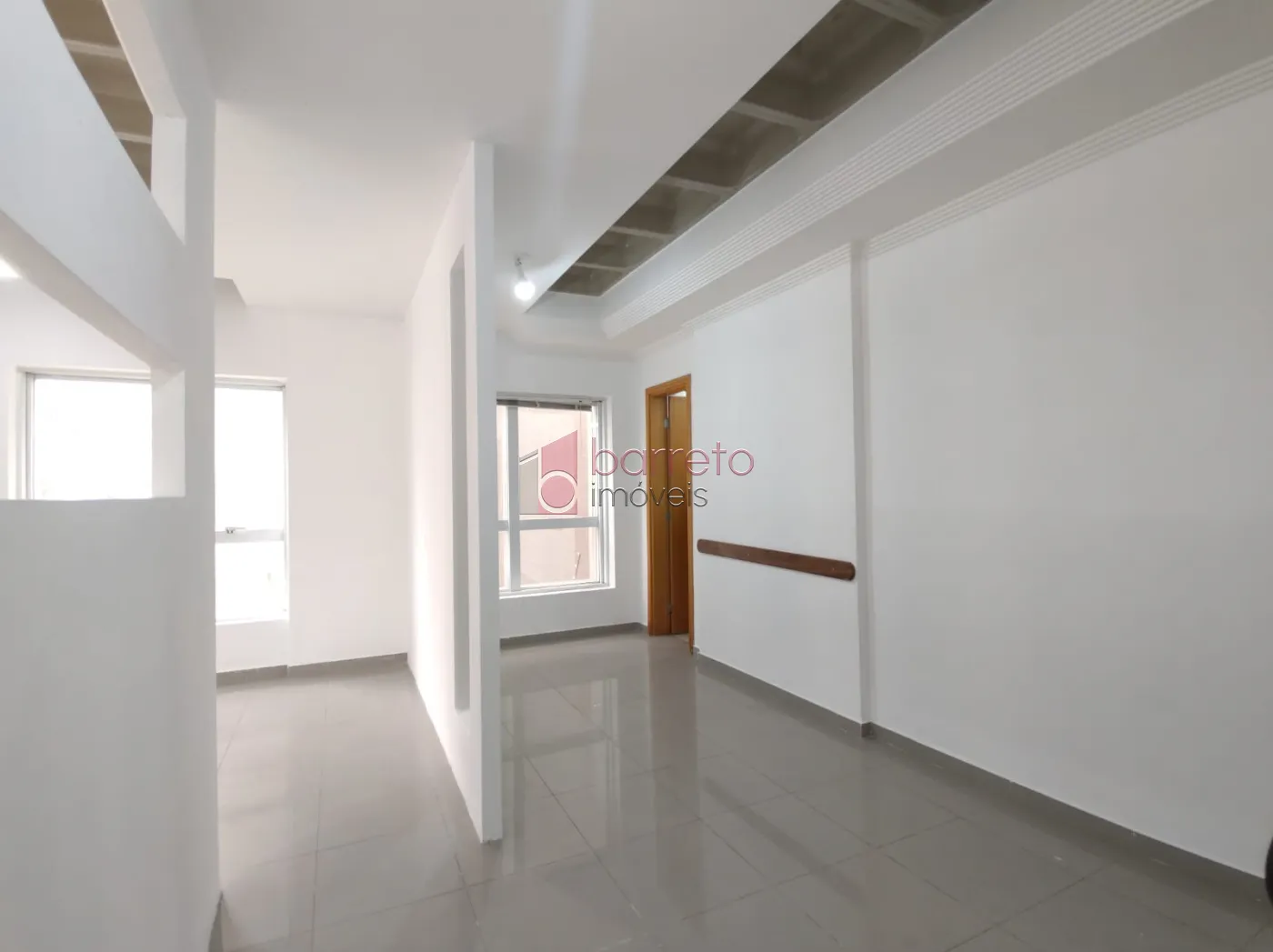 SALA PARA VENDA E LOCAÇÃO NO EDIFÍCIO LIBERAL CENTURY – JUNDIAÍ/SP