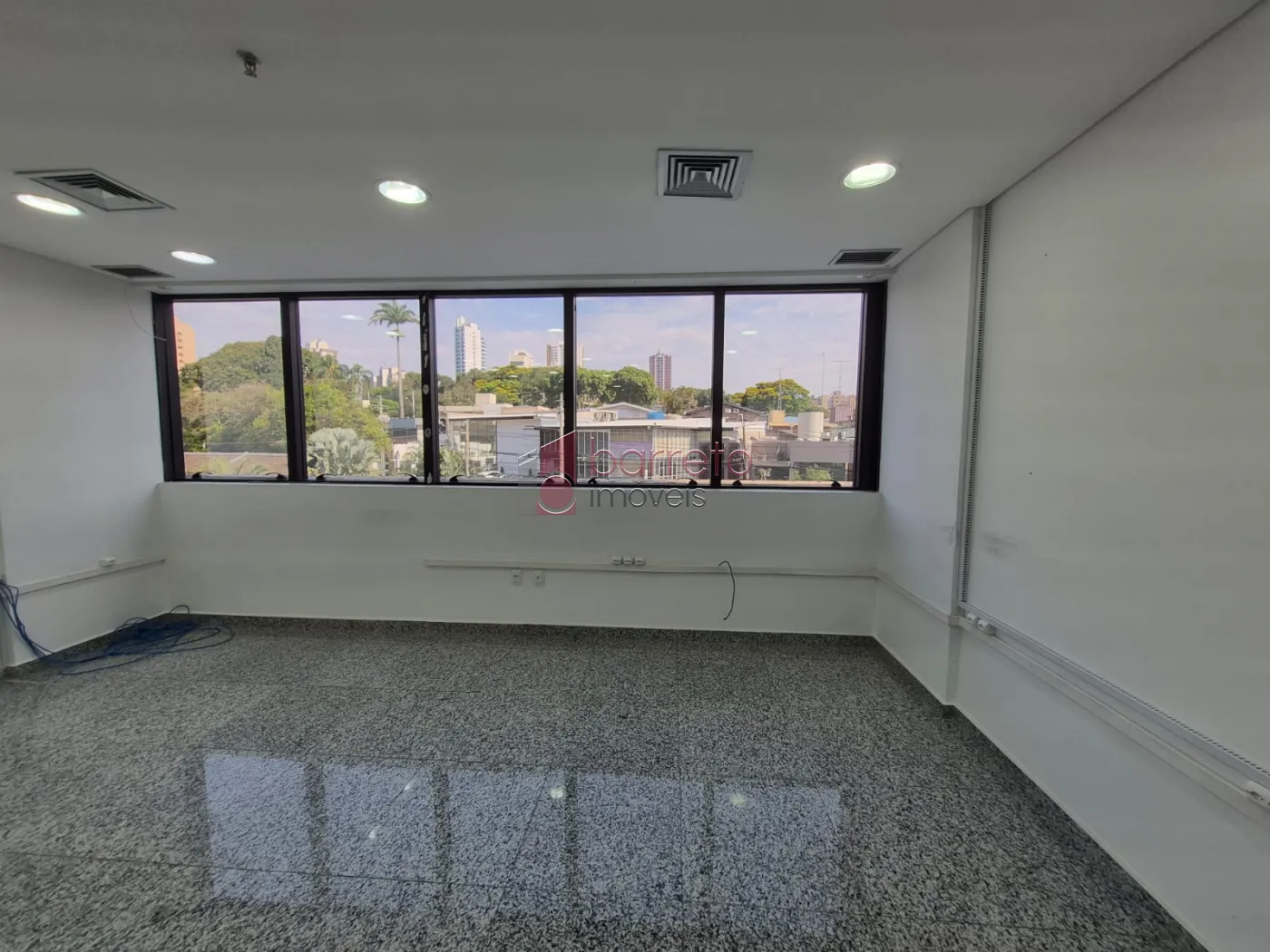 SALA COMERCIAL À VENDA  –  UNIT MALL CHÁCARA URBANA | JUNDIAÍ/SP