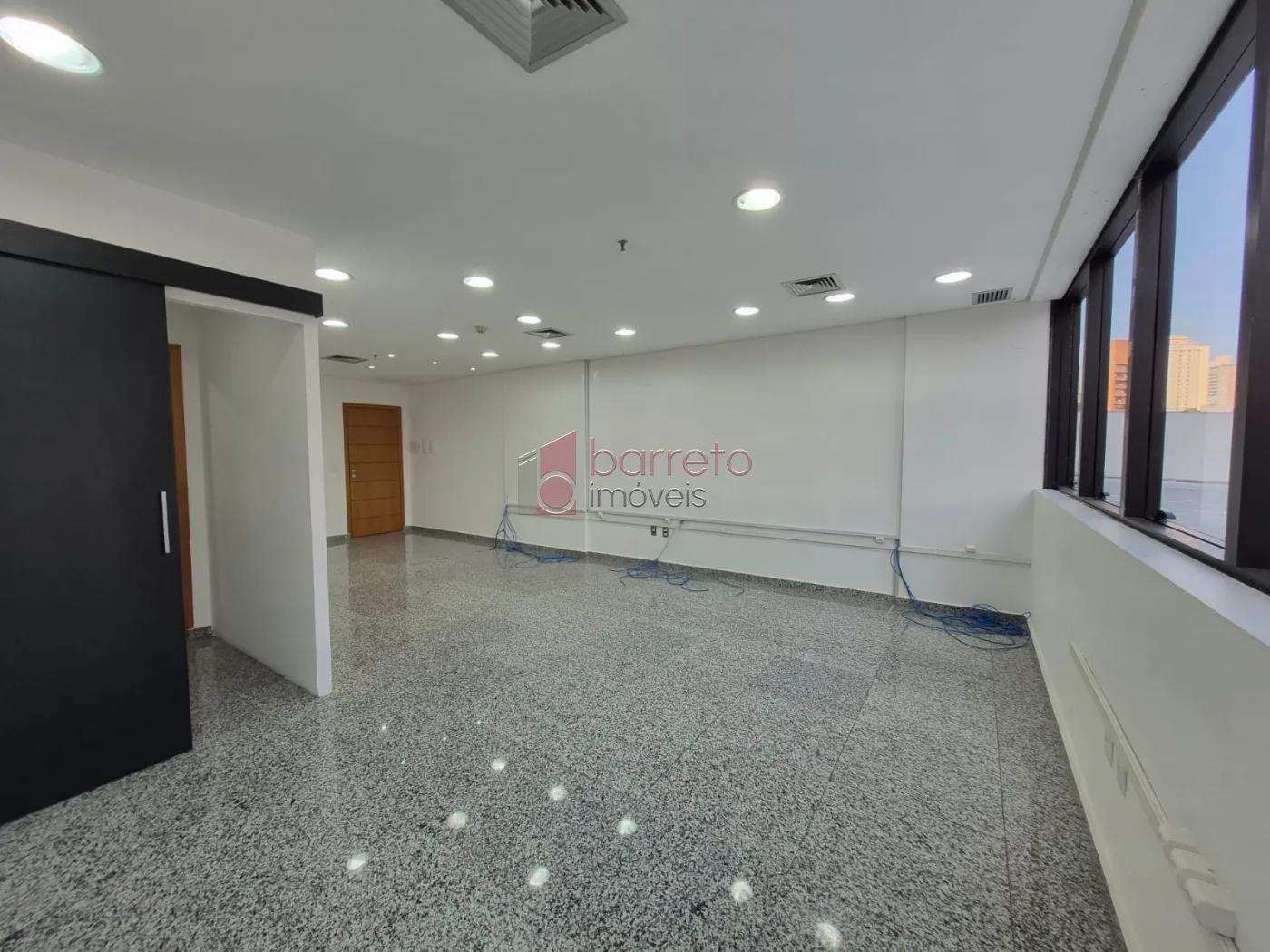 SALA COMERCIAL À VENDA  –  UNIT MALL CHÁCARA URBANA | JUNDIAÍ/SP