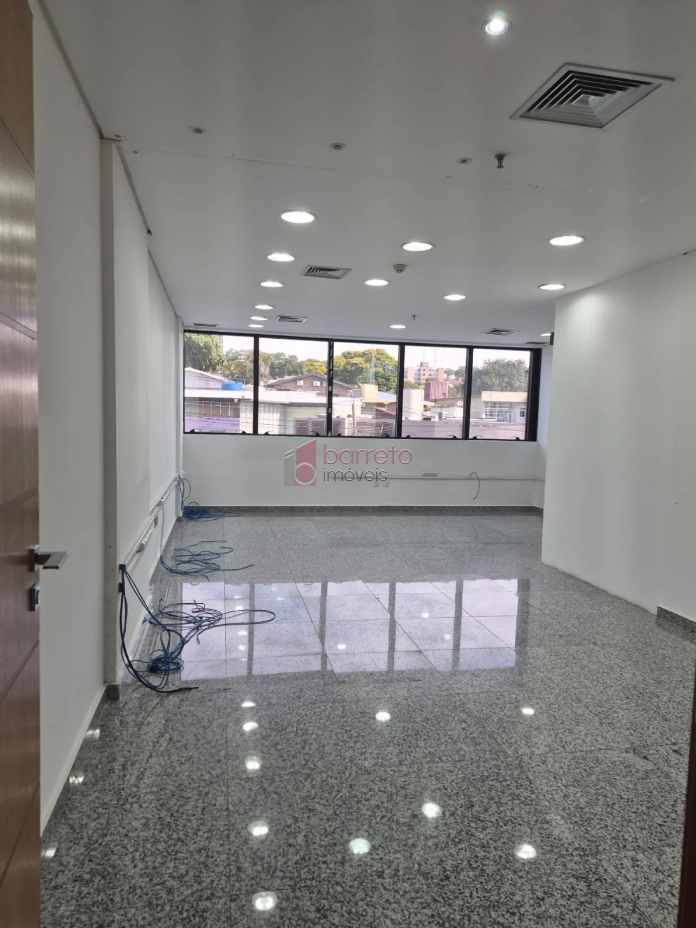 SALA COMERCIAL À VENDA  –  UNIT MALL CHÁCARA URBANA | JUNDIAÍ/SP