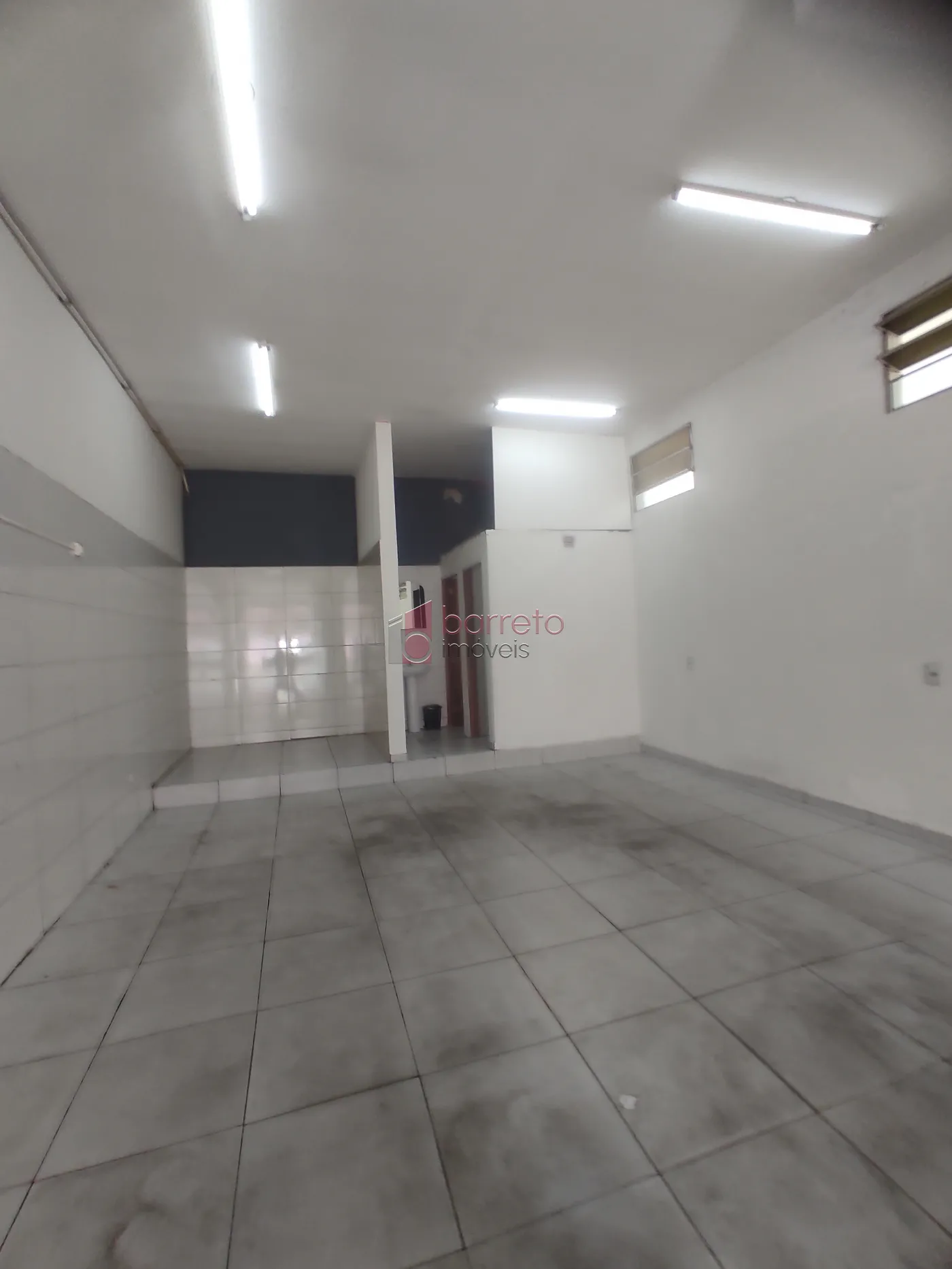 SALÃO COMERCIAL PARA LOCAÇÃO VILA COMERCIAL – JUNDIAÍ/SP