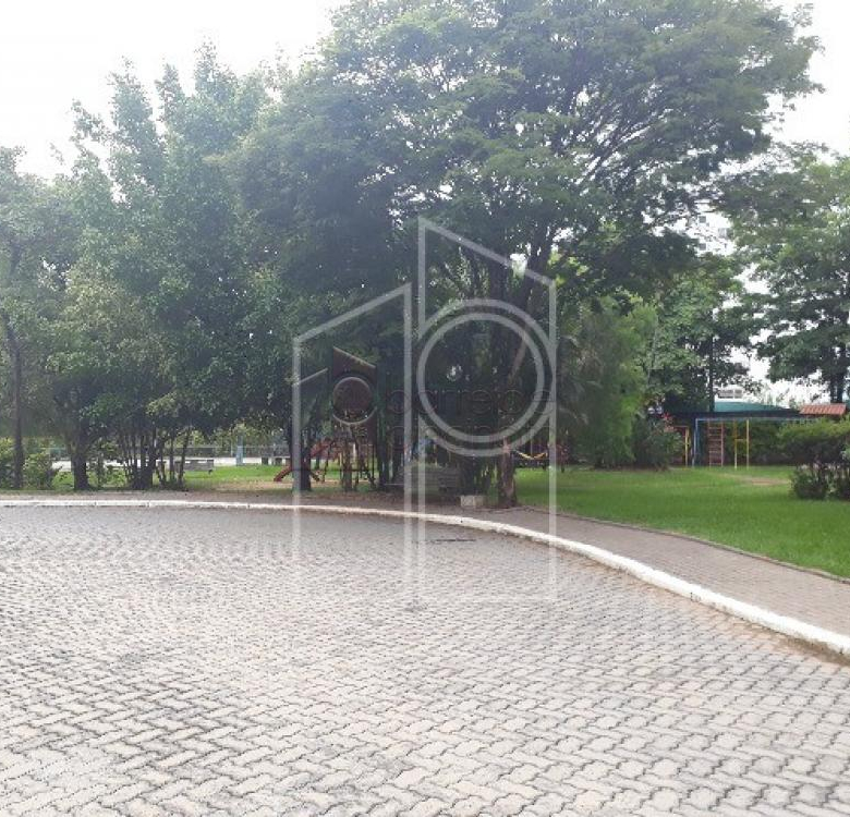 APARTAMENTO À VENDA NO CONDOMÍNIO PARQUE DAS FLORES NO JARDIM PITANGUEIRAS EM JUNDIAÍ/SP