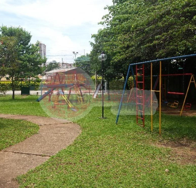APARTAMENTO À VENDA NO CONDOMÍNIO PARQUE DAS FLORES NO JARDIM PITANGUEIRAS EM JUNDIAÍ/SP