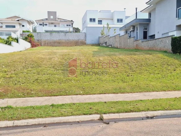 TERRENO À VENDA NO CONDOMÍNIO RESERVA DA SERRA EM JUNDIAÍ/SP