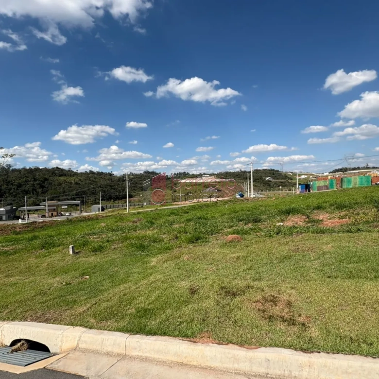 TERRENO À VENDA NO CONDOMÍNIO RESERVA DOS LAGOS NO BAIRRO CURRUPIRA EM JUNDIAÍ/SP