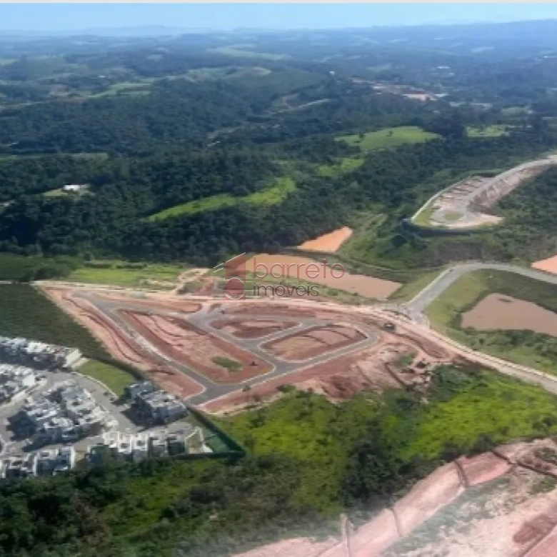 TERRENO À VENDA NO CONDOMÍNIO RESERVA DOS LAGOS NO BAIRRO CURRUPIRA EM JUNDIAÍ/SP
