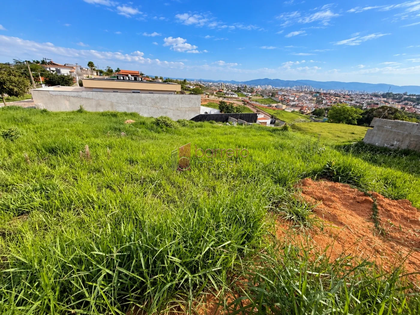 TERRENO À VENDA NO CONDOMÍNIO PORTAL DO SOL – JARDIM TARUMÃ – JUNDIAÍ/SP