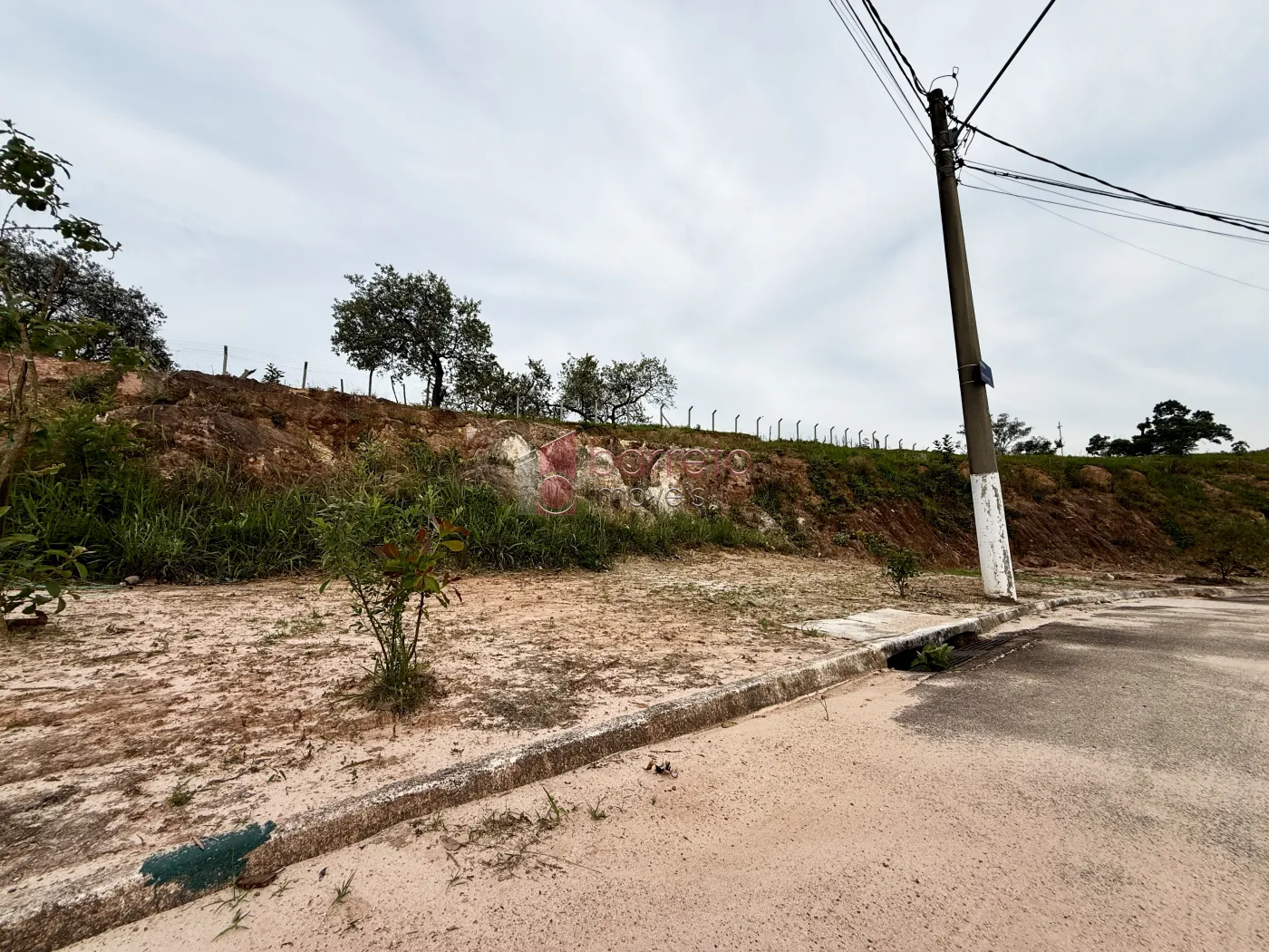 TERRENO À VENDA NO CONDOMÍNIO PORTAL DO SOL – JARDIM TARUMÃ – JUNDIAÍ/SP