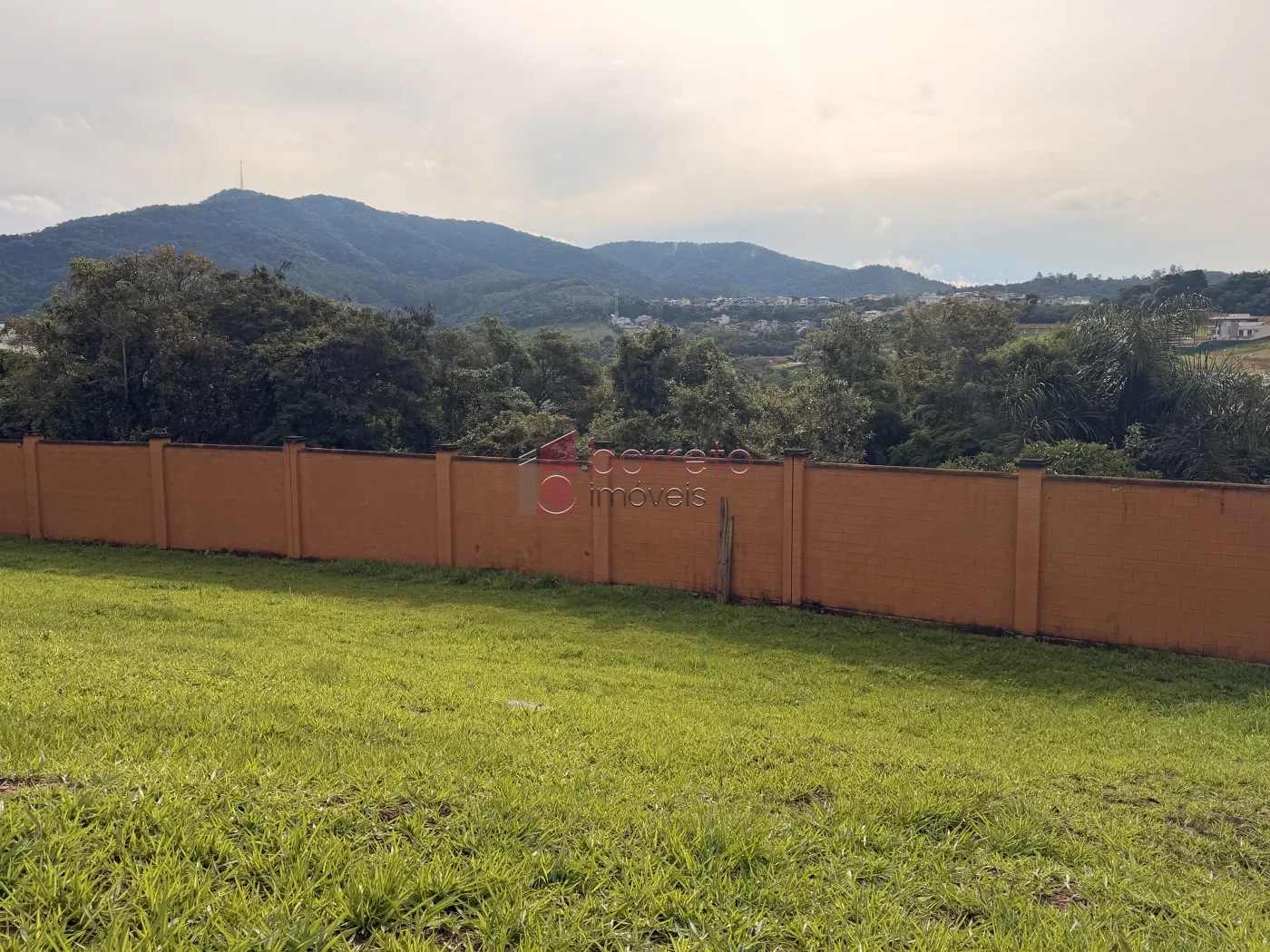 TERRENO À VENDA NO CONDOMÍNIO ALPHAVILLE 1 – JUNDIAÍ/SP