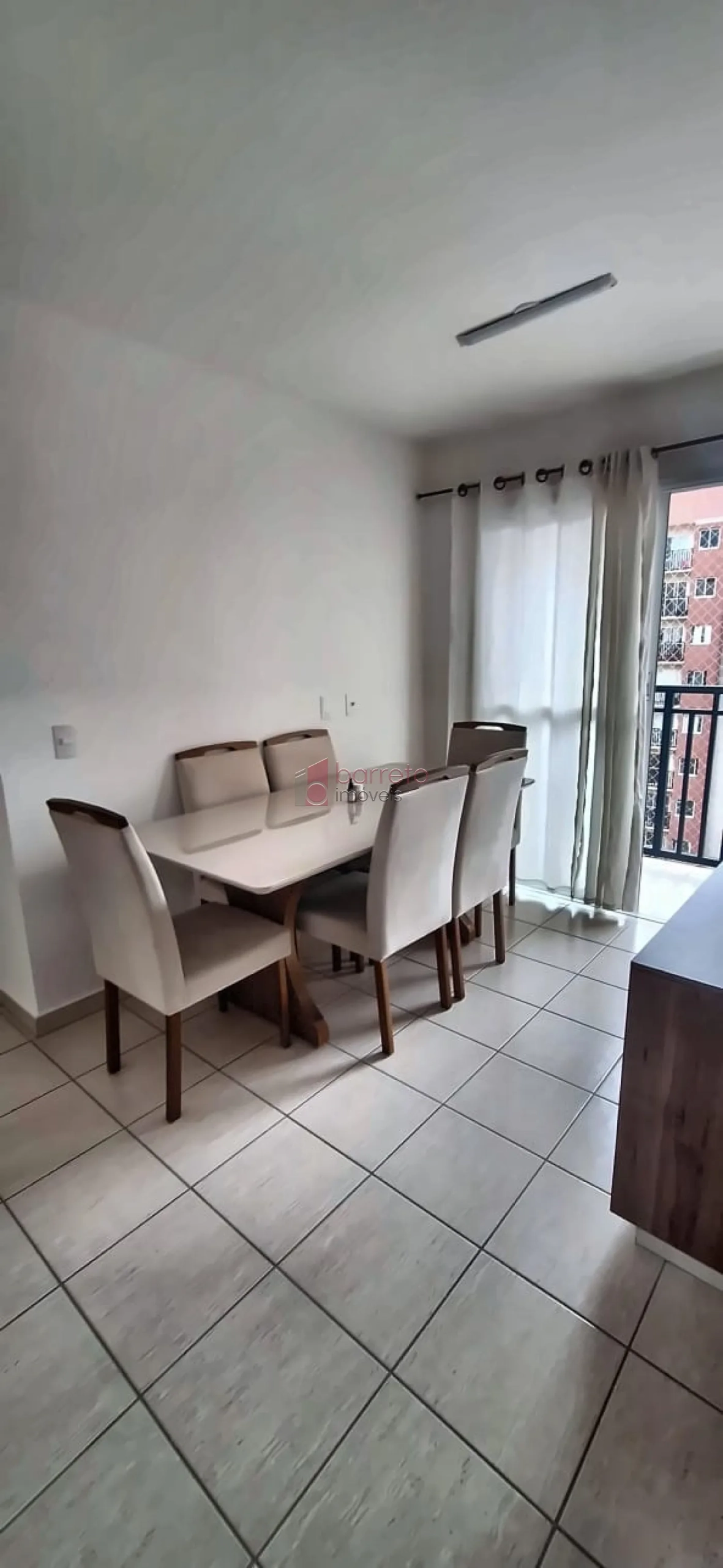APARTAMENTO MOBILIADO À VENDA NO CONDOMÍNIO RESIDENCIAL PARAÍSO EM VÁRZEA PAULISTA/SP