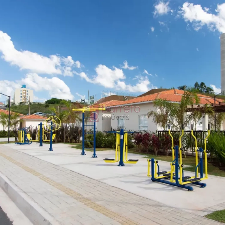 APARTAMENTO MOBILIADO À VENDA NO CONDOMÍNIO RESIDENCIAL PARAÍSO EM VÁRZEA PAULISTA/SP