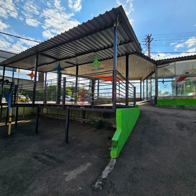 LOJA COM 716 M² DE CONSTRUÇÃO À VENDA NA AV. FERNANDO PAES LEME – CENTRO DE VÁRZEA PAULISTA/SP
