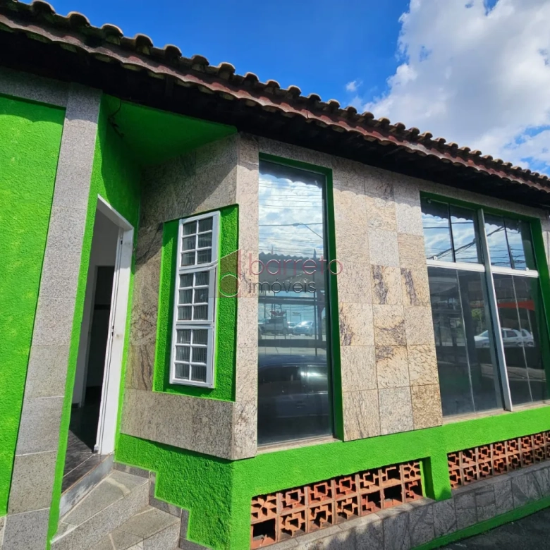 LOJA COM 716 M² DE CONSTRUÇÃO À VENDA NA AV. FERNANDO PAES LEME – CENTRO DE VÁRZEA PAULISTA/SP