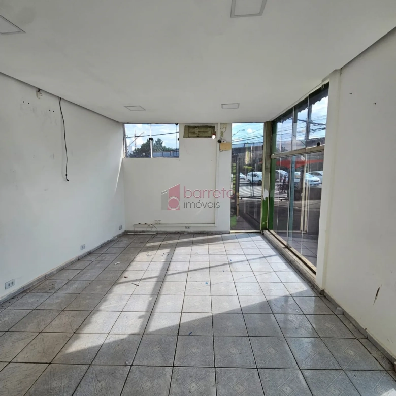 LOJA COM 716 M² DE CONSTRUÇÃO À VENDA NA AV. FERNANDO PAES LEME – CENTRO DE VÁRZEA PAULISTA/SP