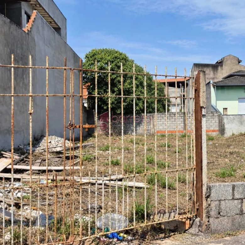 TERRENO PARA USO RESIDENCIAL OU COMERCIAL À VENDA NO JARDIM DAS PALMEIRAS EM VÁRZEA PAULISTA/SP